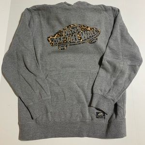 Vans sweatshirt with cheetah